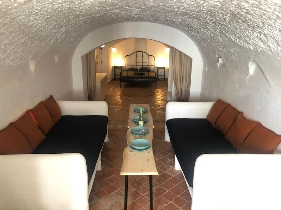 דירות גרנדה Authentic Cave In Old City Centre מראה חיצוני תמונה